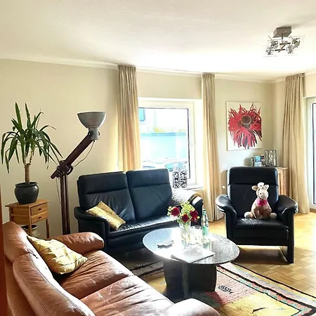 Stadtwohnung In Ruhiger Und Zentraler Lage *